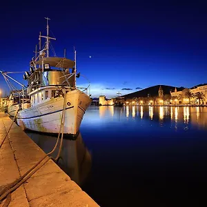 Blue View , Trogir Kroatien
